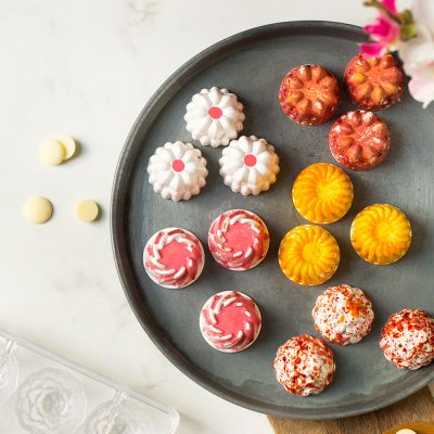 Поликарбонатна форма за шоколадови бонбони - Летни цветя - 15 броя