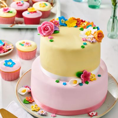 Цветен ароматен фондан -Fun Cakes- Bright White -2,5 кг