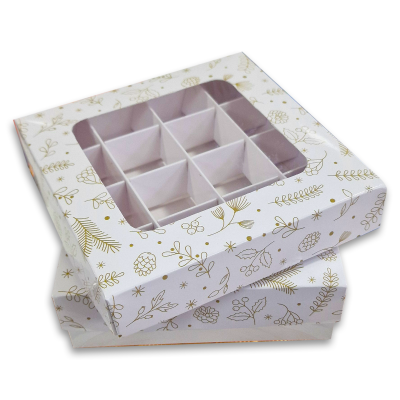 Кутия за бонбони и бисквитки с прозорец – 15 × 15 × 5 см – Златна Коледа - 20 броя