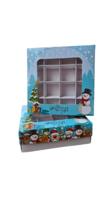 Кутия за бонбони и бисквитки с прозорец – 15 × 15 × 5 см – Коледни приятели - 20 броя